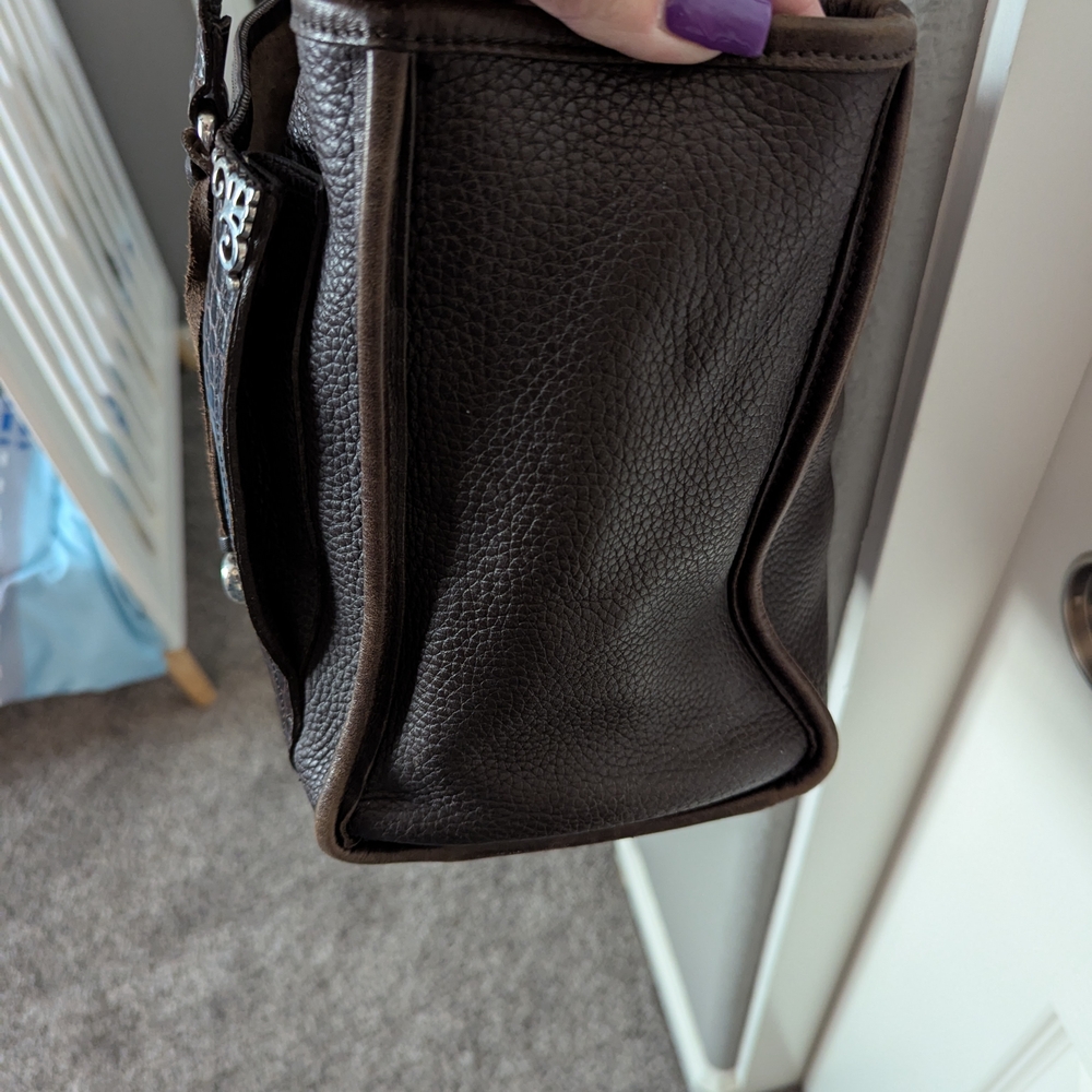 Brighton Brown Crocodile-Embossed Women's Bag - Picture 4 of 14